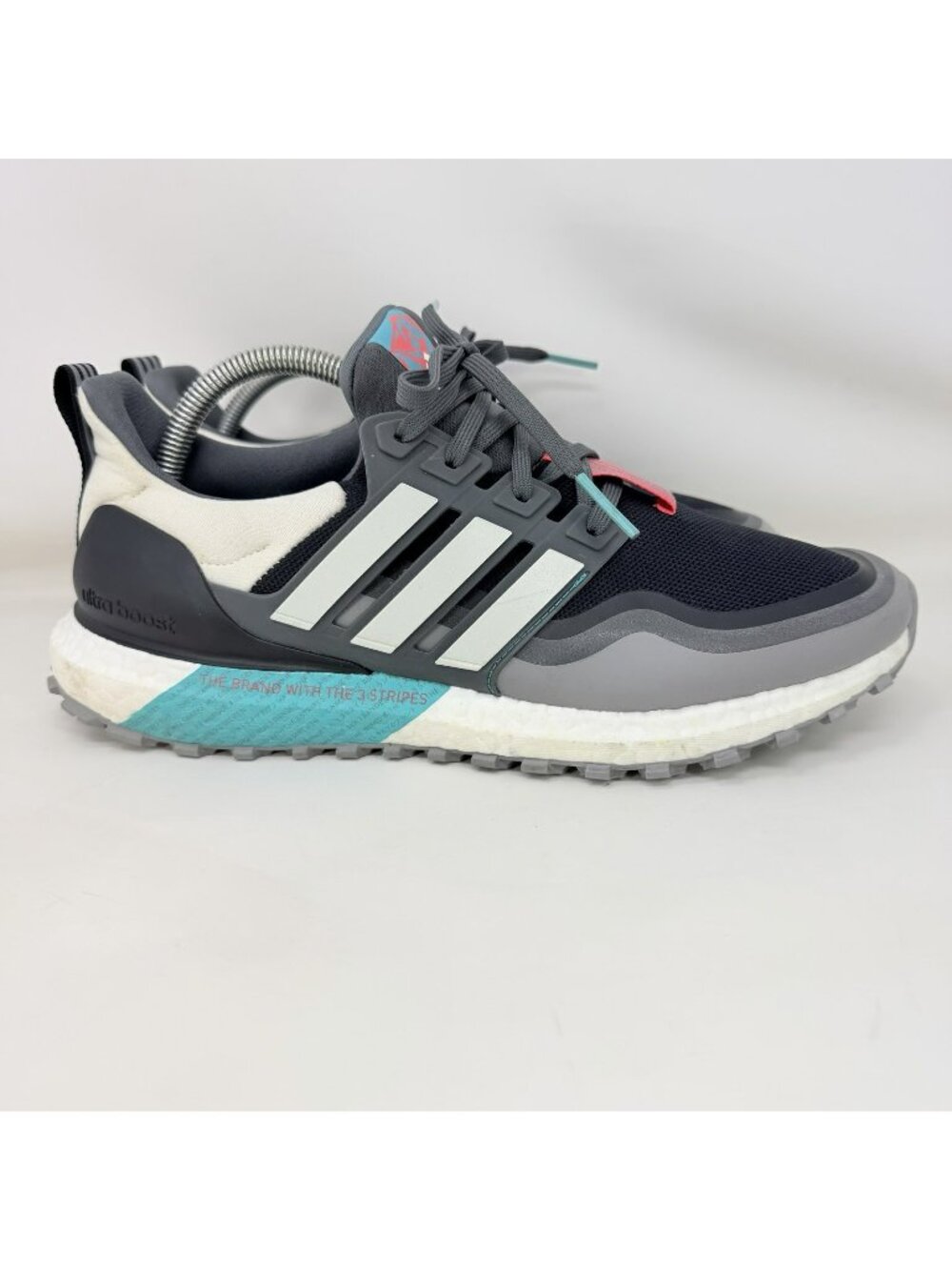 Adidas UltraBoost All Terrain Black Hi-Res Aqua Running Shoes Men's Size 9